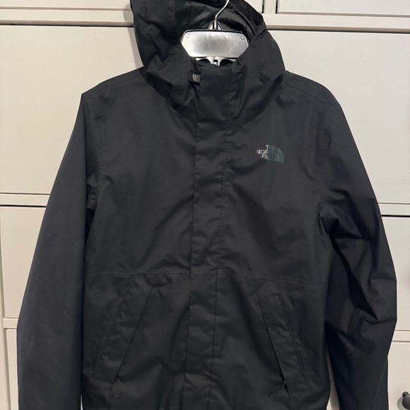 The NorthFace boys Triclimate 3in1 coat 10/12
